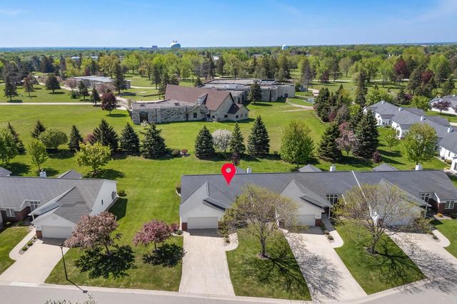 901 W BENT OAK LANE, Appleton, WI 54914