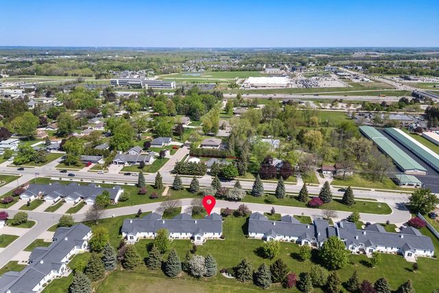 901 W BENT OAK LANE, Appleton, WI 54914