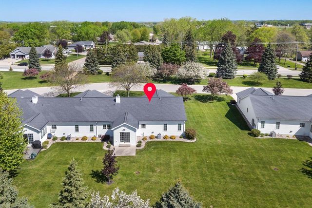 901 W BENT OAK LANE, Appleton, WI 54914
