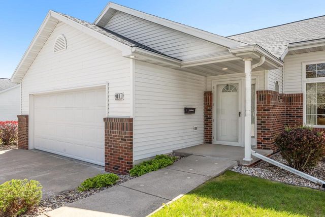901 W BENT OAK LANE, Appleton, WI 54914