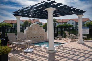 809 Villa Circle, Boynton Beach, FL 33435