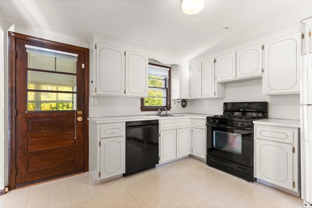 46 Frederickson, Randolph, MA 02368