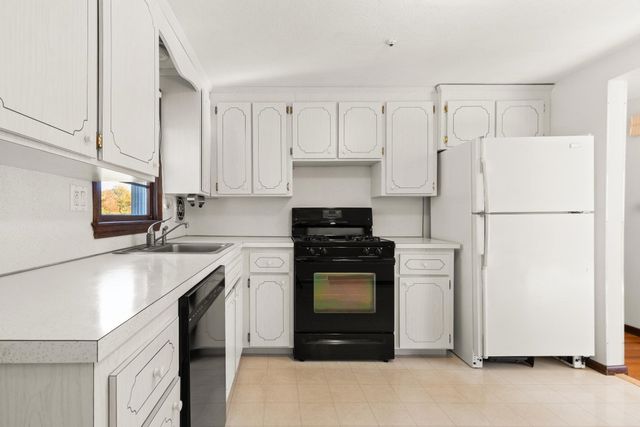 46 Frederickson, Randolph, MA 02368