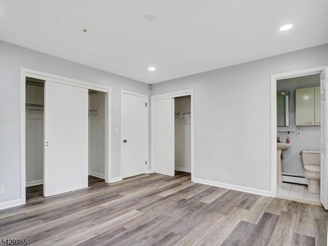857 Grove St, Rahway City, NJ 07065