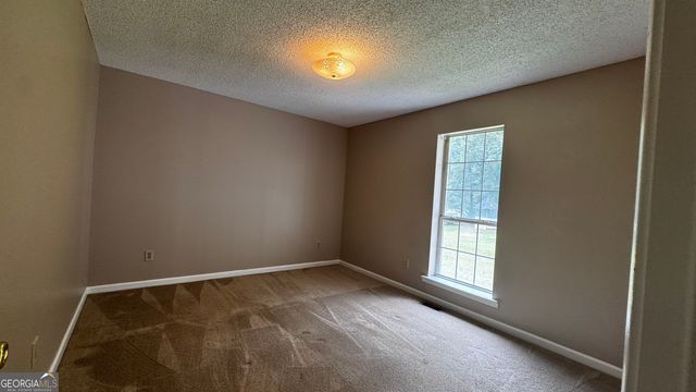 1997 McKinley Road, Zebulon, GA 30295