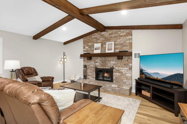 3708 Rolling View Drive, White Bear Lake, MN 55110