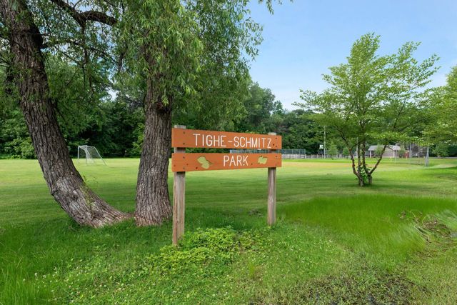 3708 Rolling View Drive, White Bear Lake, MN 55110