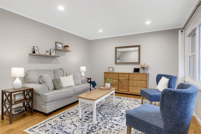 3708 Rolling View Drive, White Bear Lake, MN 55110