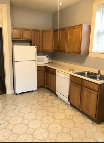 3521 Hartford Street, St Louis, MO 63118