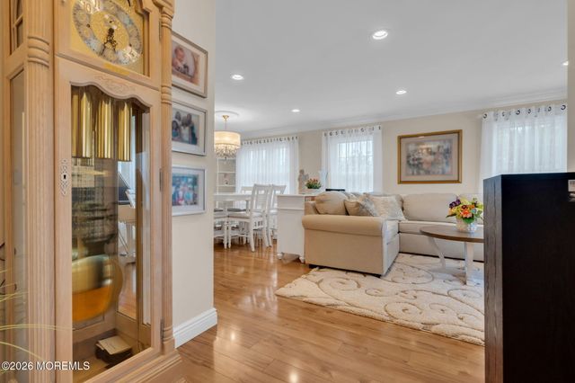2 Willow Drive, Barnegat, NJ 08005