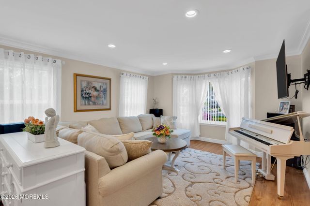 2 Willow Drive, Barnegat, NJ 08005