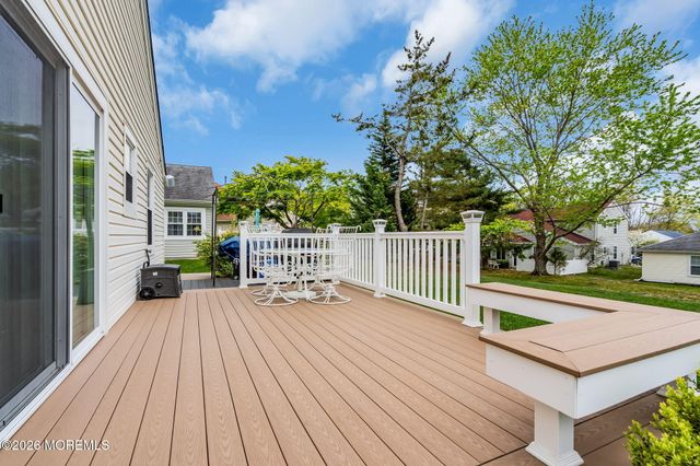 2 Willow Drive, Barnegat, NJ 08005