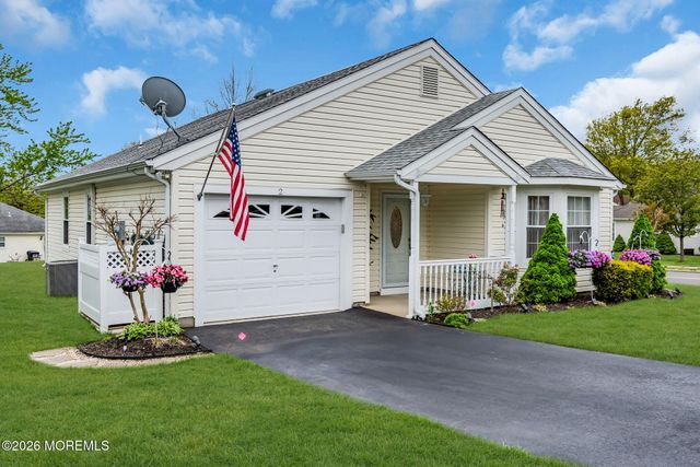 2 Willow Drive, Barnegat, NJ 08005