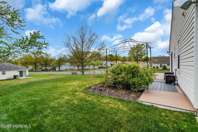 2 Willow Drive, Barnegat, NJ 08005