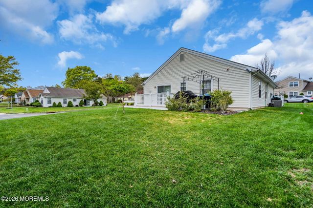 2 Willow Drive, Barnegat, NJ 08005
