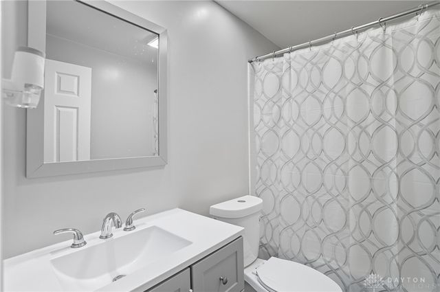 727 Paula Street, Vandalia, OH 45377