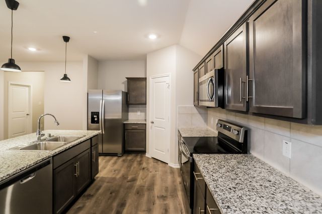 3113 Parsons Street, Fate, TX 75189