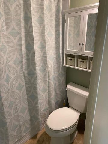 1035 LAKE SHORE Drive 103, Lake Park, FL 33403
