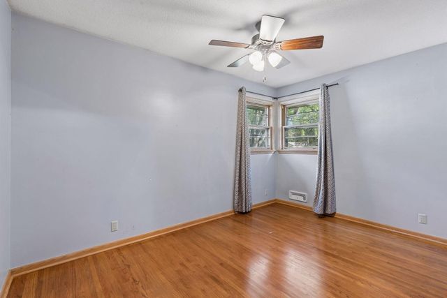 21 70th Way NE, Fridley, MN 55432