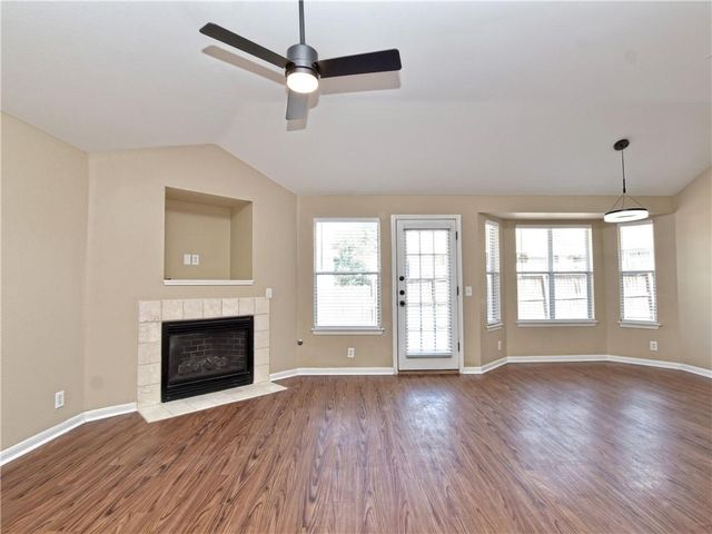 7220 Black Panda TRL, Del Valle, TX 78617