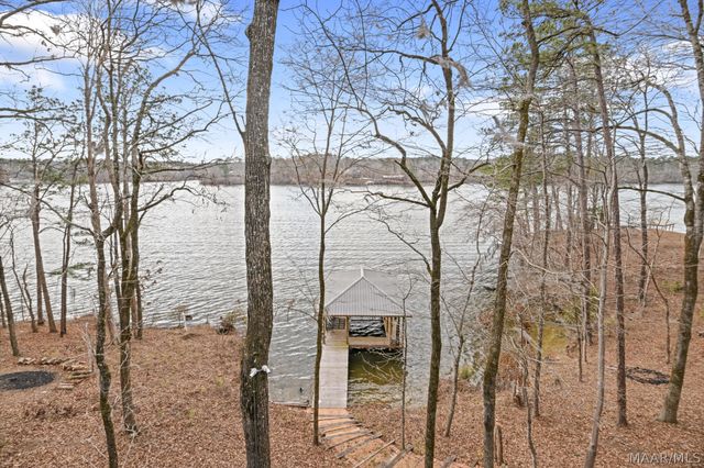 1413 RIVER Road, Titus, AL 36080