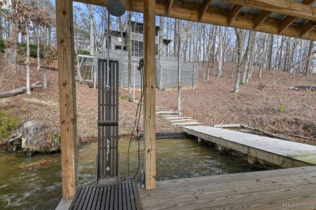 1413 RIVER Road, Titus, AL 36080