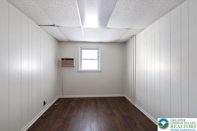 231 North Peach Street, Allentown City, PA 18102