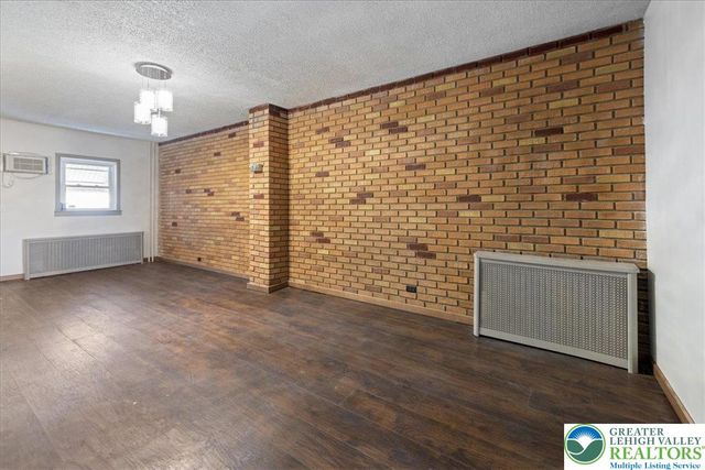 231 North Peach Street, Allentown City, PA 18102