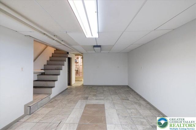 231 North Peach Street, Allentown City, PA 18102