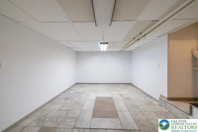 231 North Peach Street, Allentown City, PA 18102