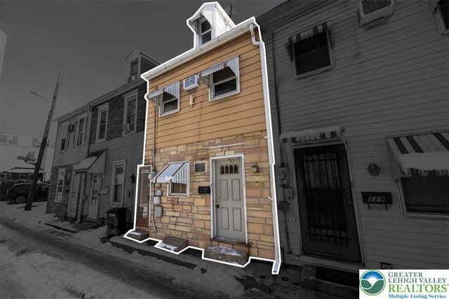 231 North Peach Street, Allentown City, PA 18102