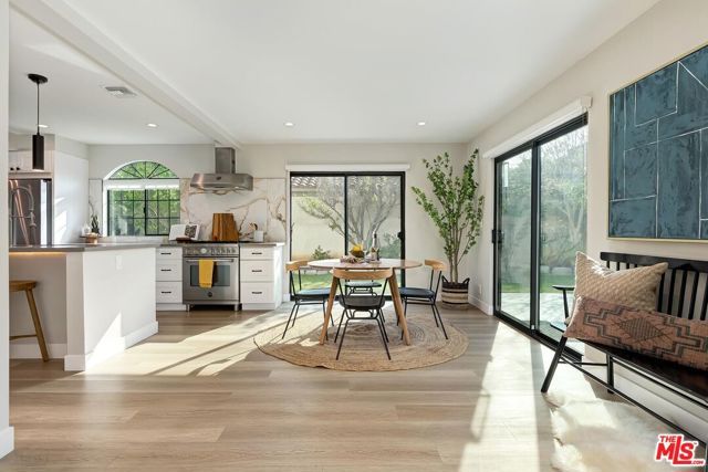 10701 Hepburn Circle, Culver City, CA 90232