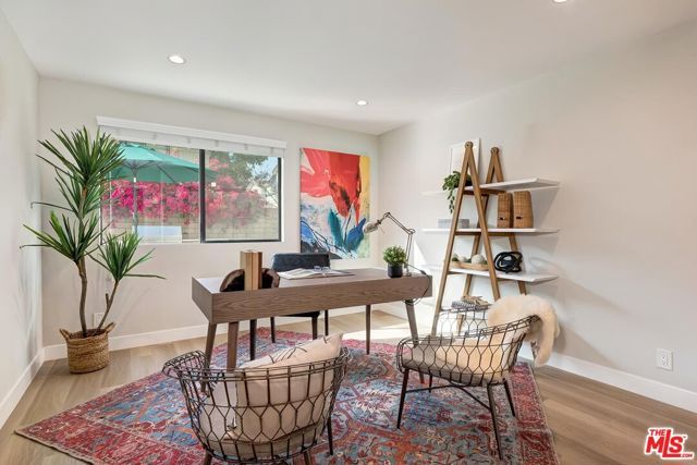 10701 Hepburn Circle, Culver City, CA 90232