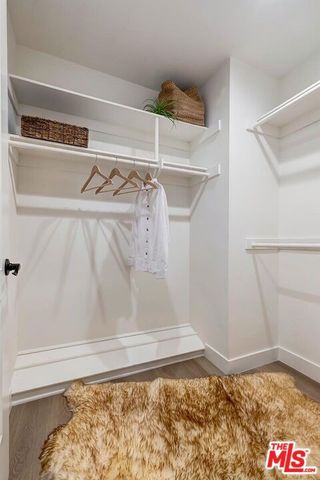 10701 Hepburn Circle, Culver City, CA 90232