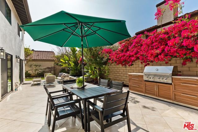 10701 Hepburn Circle, Culver City, CA 90232