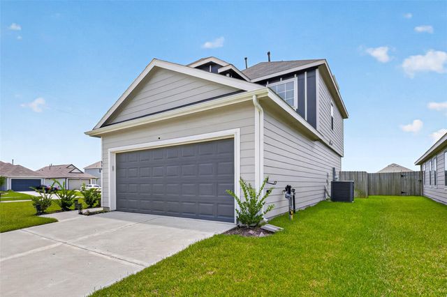 954 Luke Darrell Drive, Rosharon, TX 77583