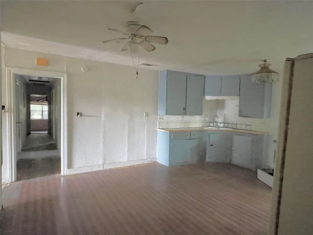 802 Gardner Drive, Palestine, TX 75803