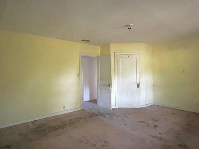 802 Gardner Drive, Palestine, TX 75803
