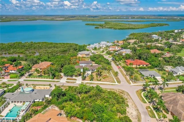 790 Inlet DR, Marco Island, FL 34145