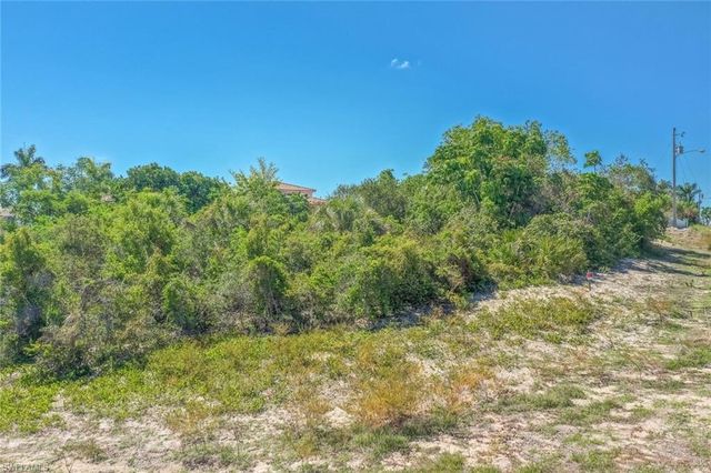 790 Inlet DR, Marco Island, FL 34145