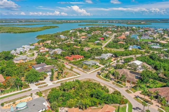 790 Inlet DR, Marco Island, FL 34145