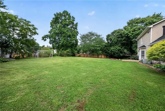 1591 Willow Bend Way, Snellville, GA 30078