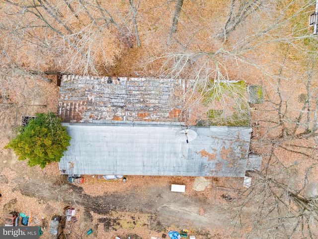 8906 HOOES RD, Lorton, VA 22079