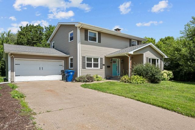 1516 W George Washington Boulevard, Davenport, IA 52804