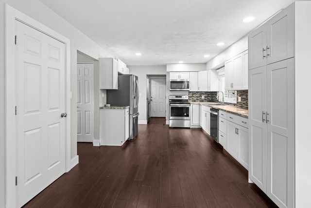 1516 W George Washington Boulevard, Davenport, IA 52804