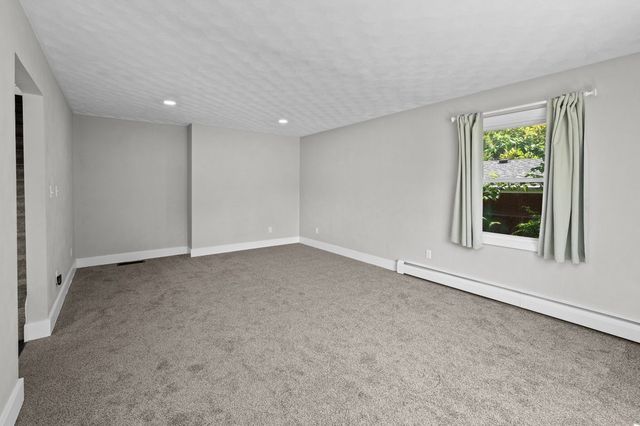 1516 W George Washington Boulevard, Davenport, IA 52804