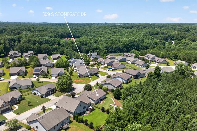 309 S Stonegate Drive, Seneca, SC 29678
