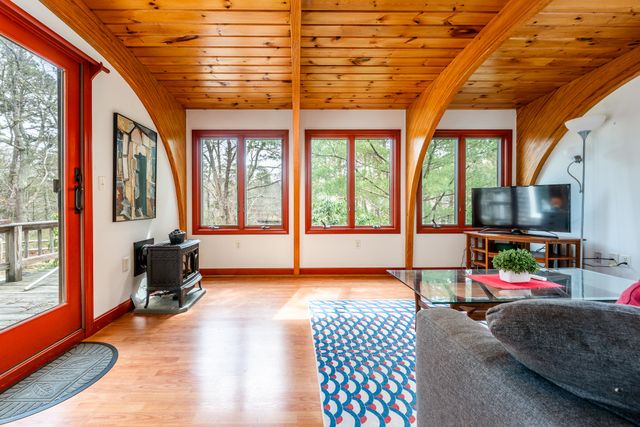 88 Cottontail Road, Wellfleet, MA 02667