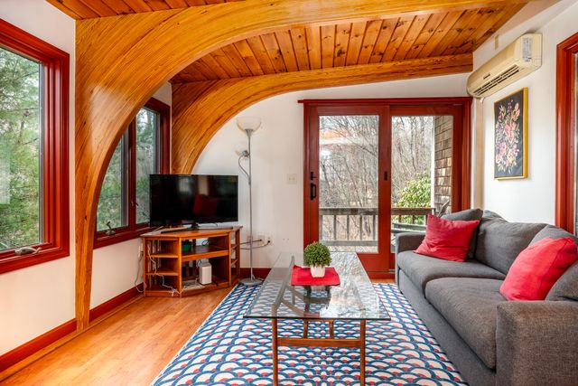 88 Cottontail Road, Wellfleet, MA 02667