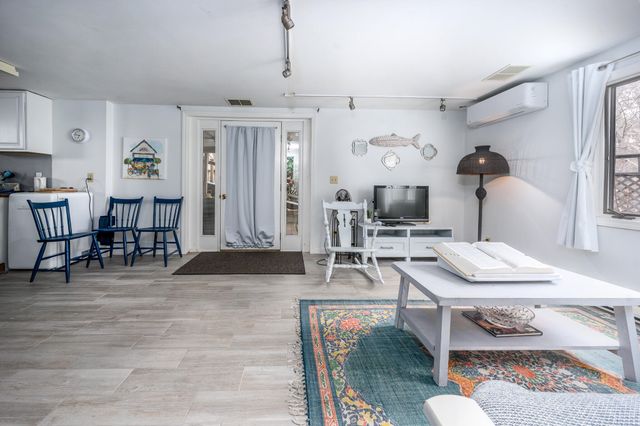 88 Cottontail Road, Wellfleet, MA 02667